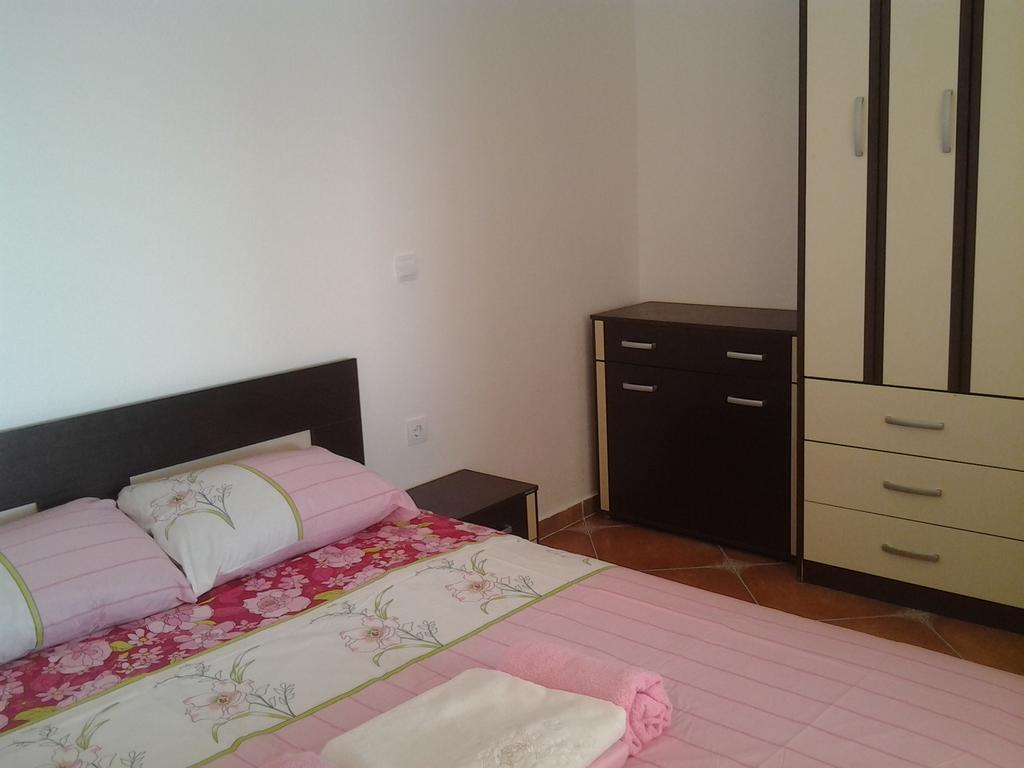 Apartment Oliva Ulcinj Ngoại thất bức ảnh